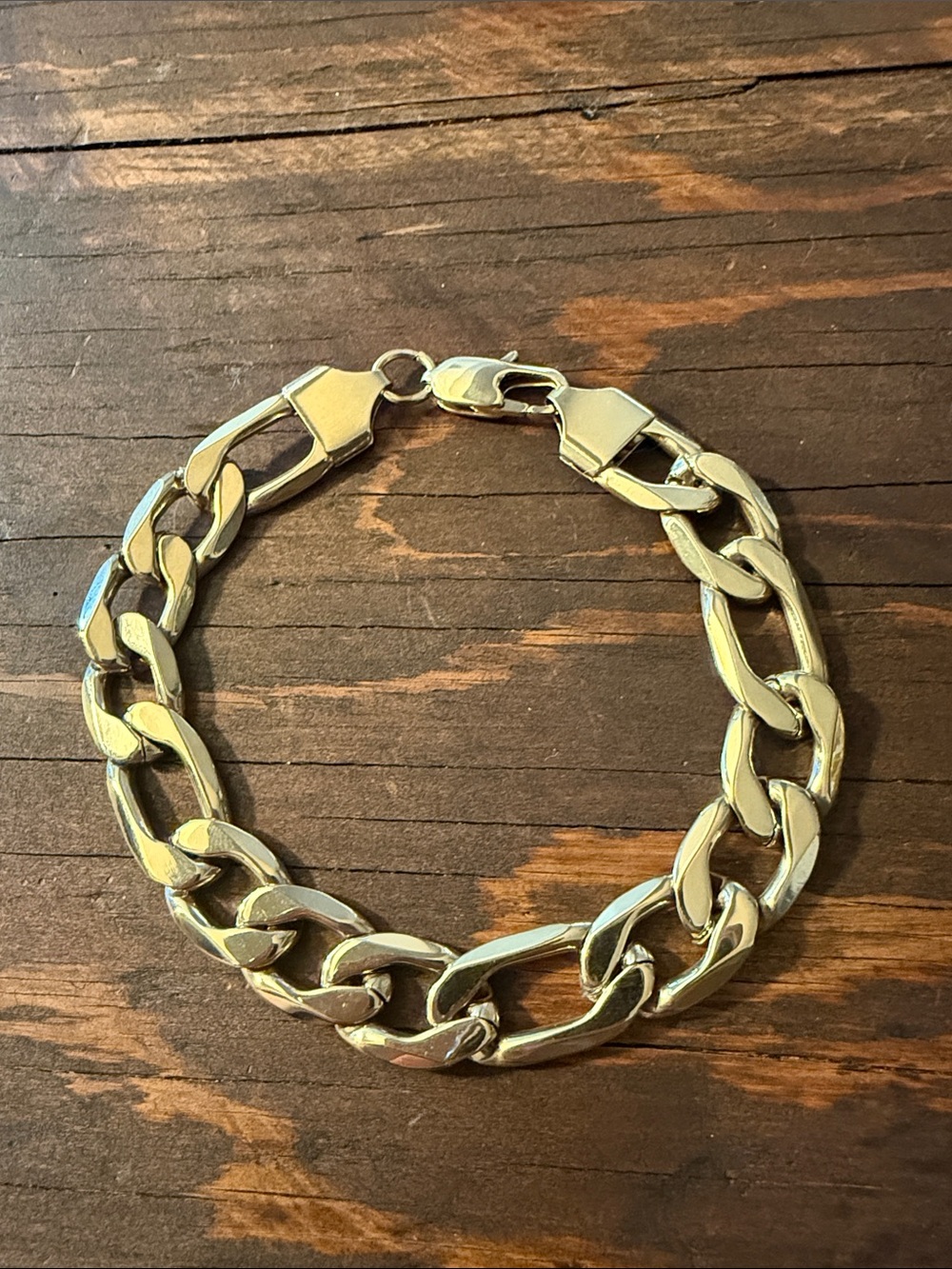 Gold Plated Men’s Cuban Link Bracelet - Classic Chain Style